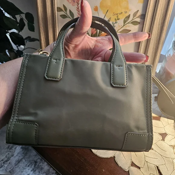 Tory Burch• Mini ELLA Tote Bag.  In "PALM LEAF" EUC 💯Authentic - Picture 7 of 11